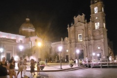 Acireale Basilica Santi Pietro e Paolo - Piazza Duomo